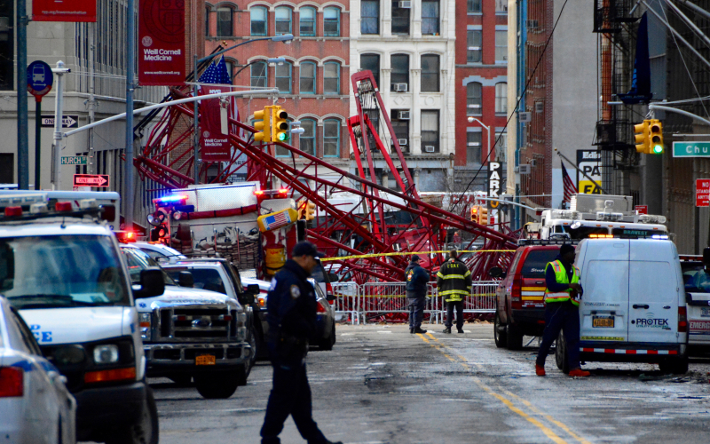 new-york-city-crane-collapse