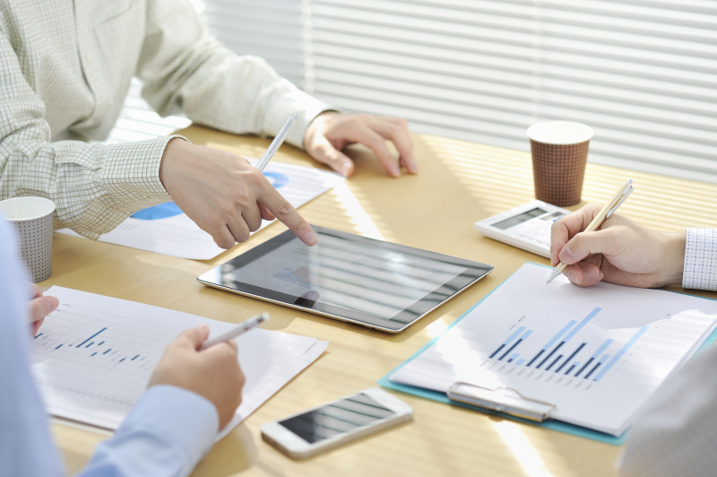 Businessmen having discussion in office